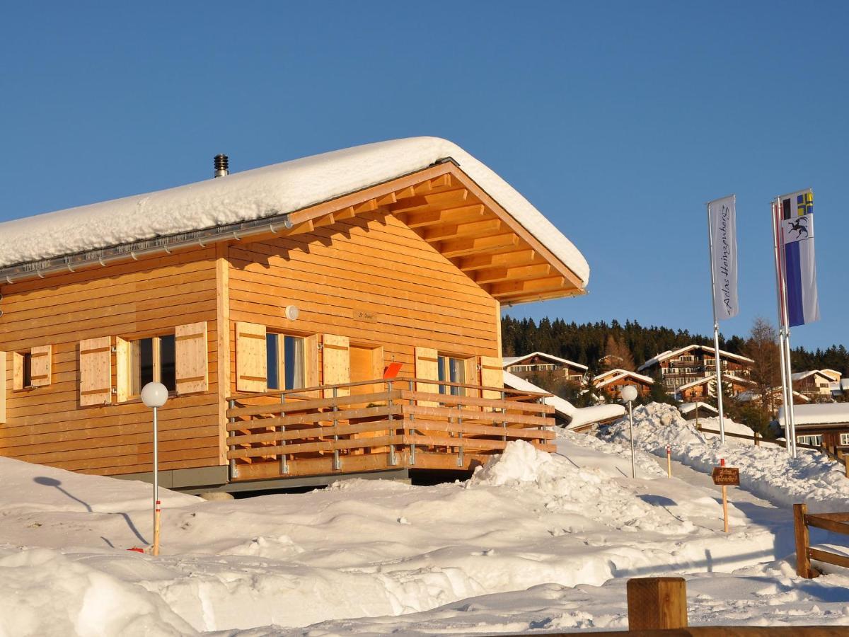 Holiday Home Komfort Aclas Maiensaess Resort-1 By Interhome Urmein 外观 照片