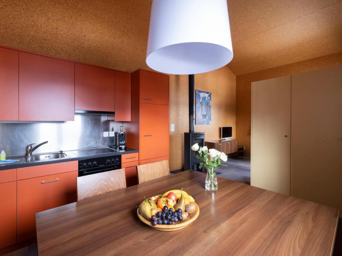 Holiday Home Komfort Aclas Maiensaess Resort-1 By Interhome Urmein 外观 照片
