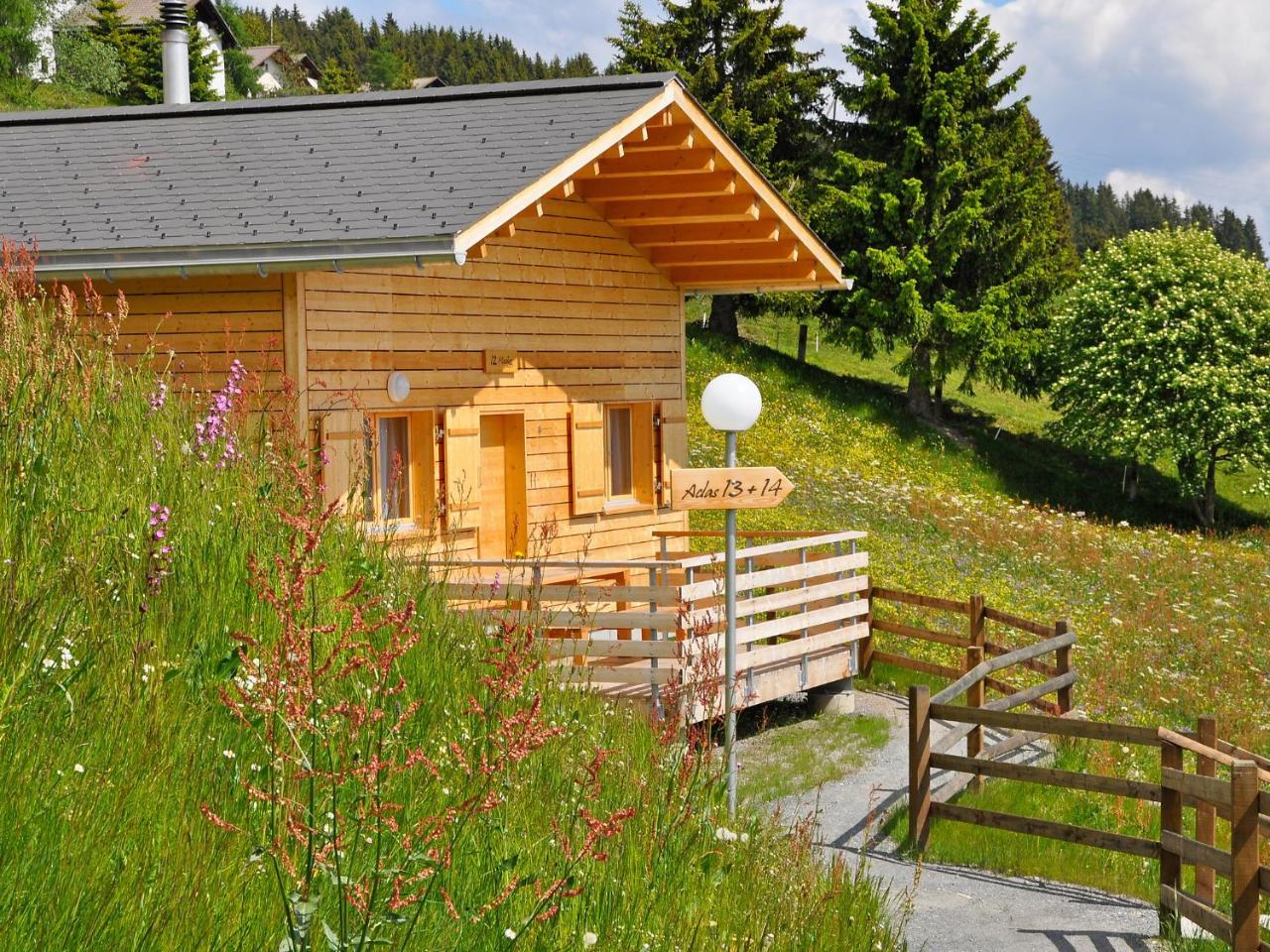 Holiday Home Komfort Aclas Maiensaess Resort-1 By Interhome Urmein 外观 照片